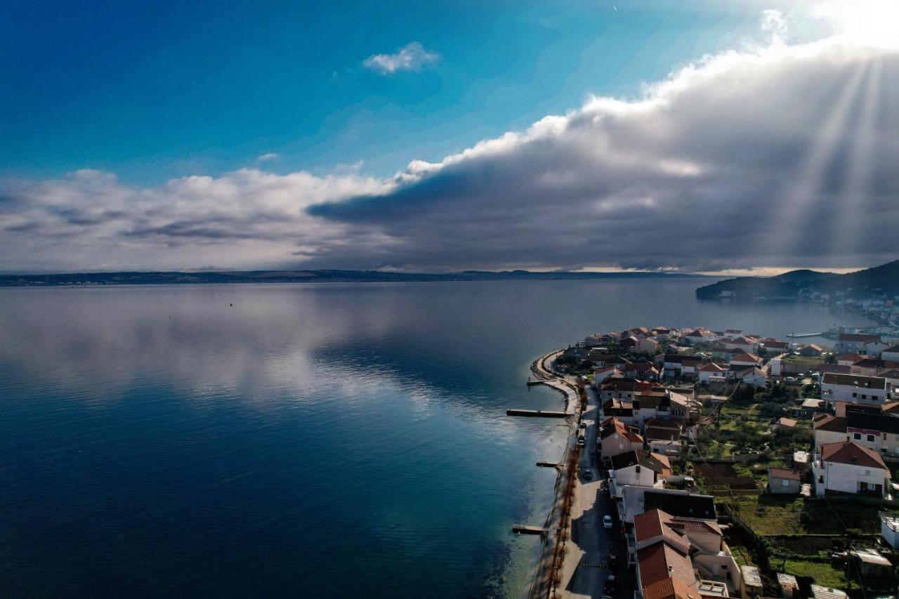 Luxury Sunrise Jacuzzi Apts, 50 M From The Beach Kali Dış mekan fotoğraf